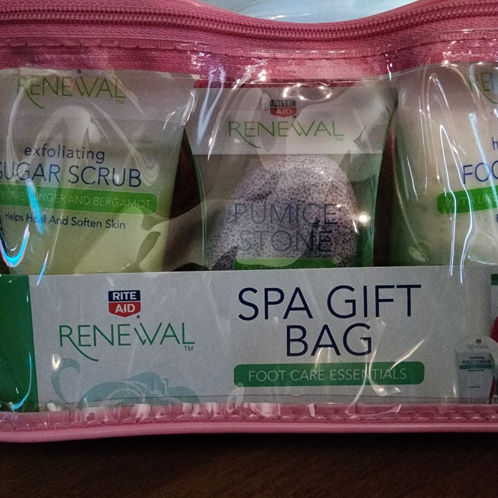 Rite Aid Renewal Spa Gift Bag Foot Care Essentials